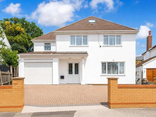 House for sale in London Borough of Harrow, Greater London
