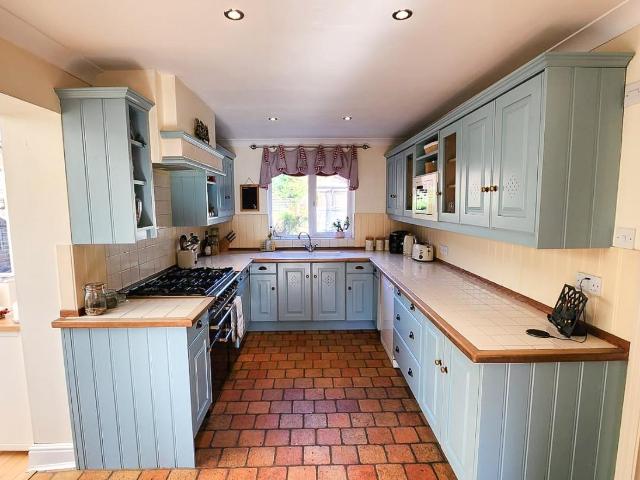 House for sale in Chipstead, The Butts