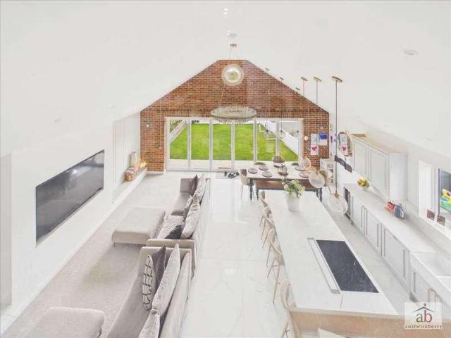 House for sale in Bixley, Eastbridge