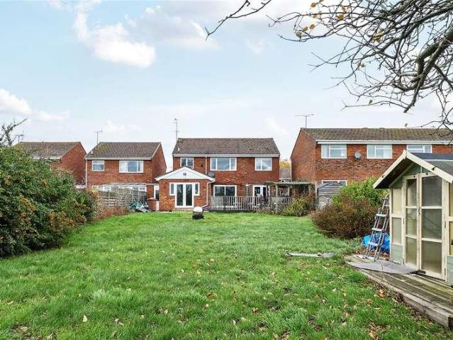 House for sale in Tewkesbury, Pamington