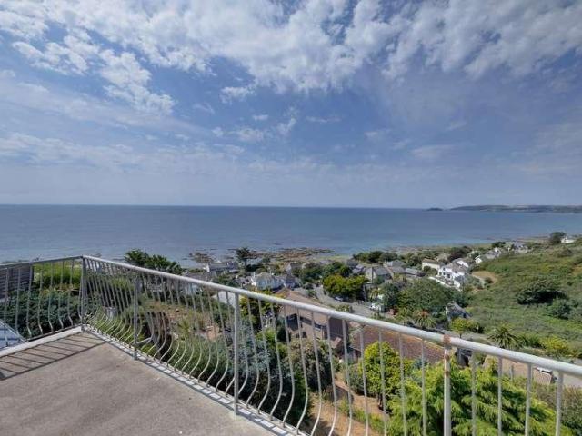 House for sale in Downderry, Cornwall