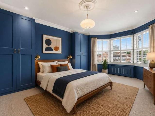 House for sale in Stroud Green, Greater London