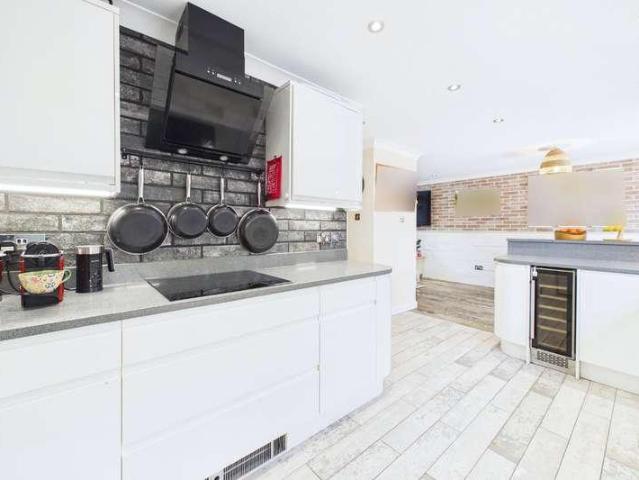 House for sale in Creekmoor, Poole