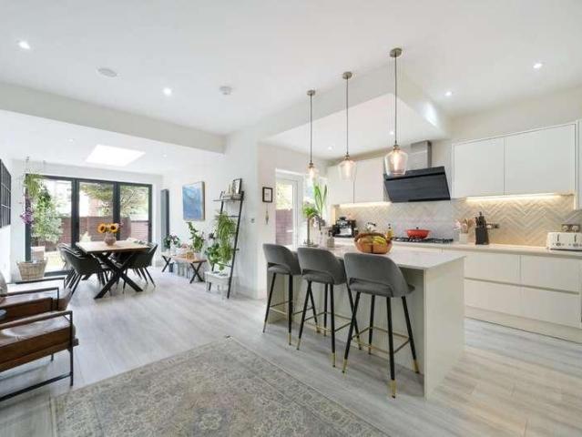 House for sale in Greater London