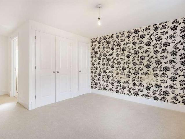 House for sale in Coopersale Street, Epping