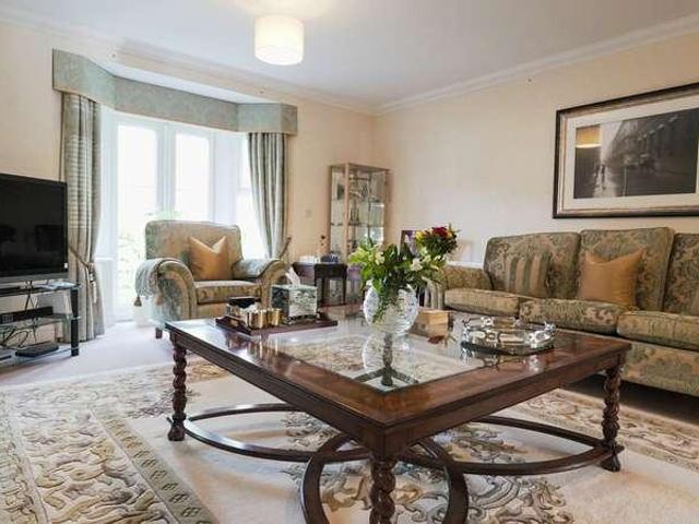 House for sale in Huntington, Cheshire
