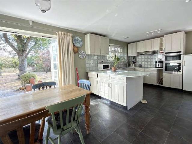 House for sale in Wooburn, Berghers Hill