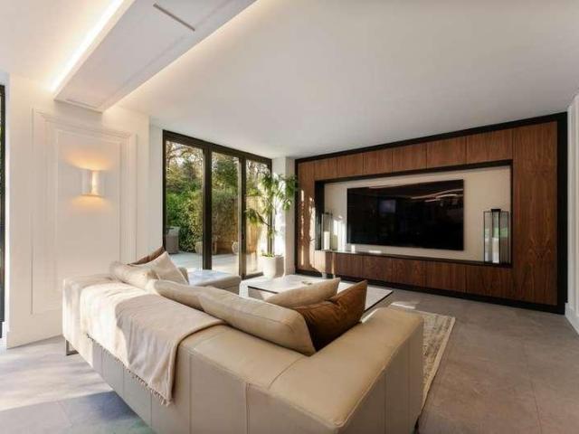 House for sale in Pilford, Furzehill