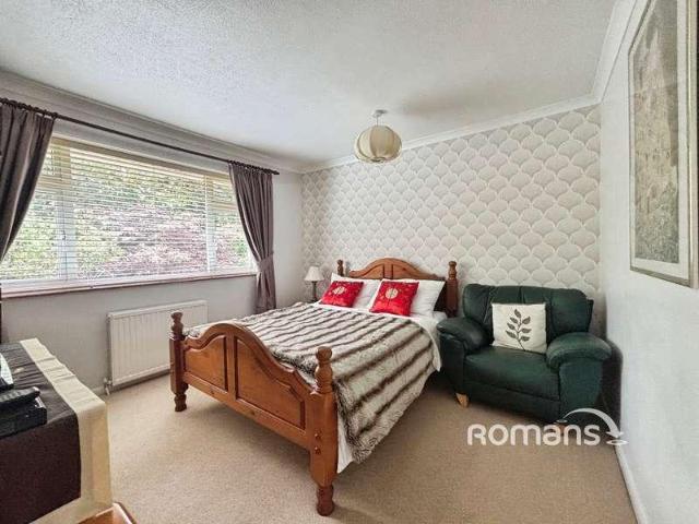 House for sale in Hart, Hampshire