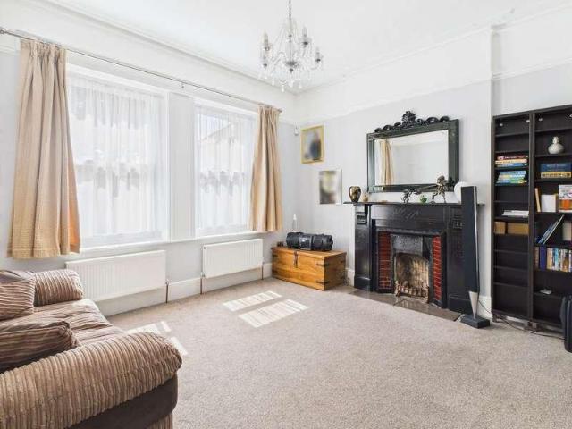 House for sale in West Worthing, Worthing