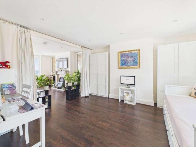 House for sale in Worthing, West Sussex