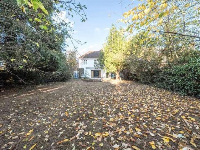House for sale in East Molesey, Surrey
