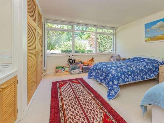 House for sale in Radlett, Hertfordshire