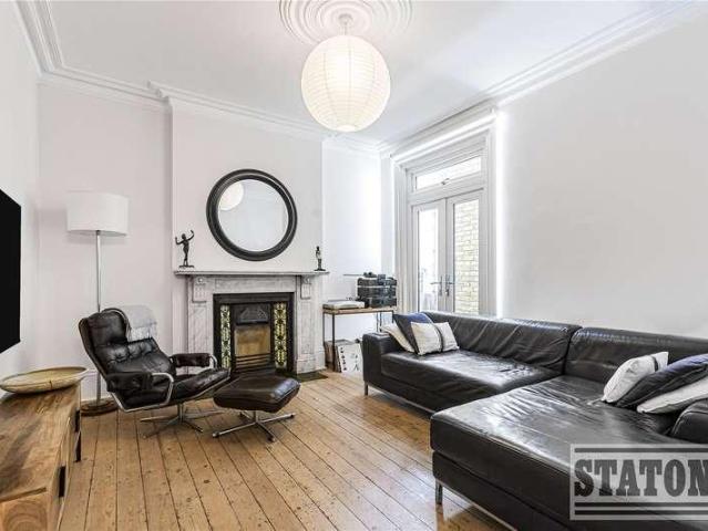 House for sale in New Barnet, Greater London