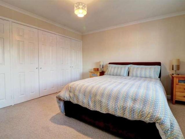 House for sale in Marston Green, West Midlands