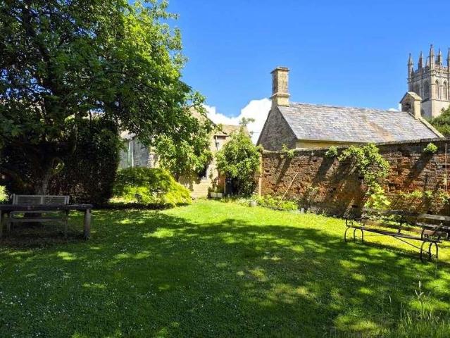 House for sale in Black Bourton, Oxfordshire