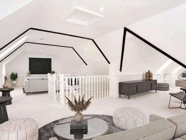 House for sale in Hook, Hart