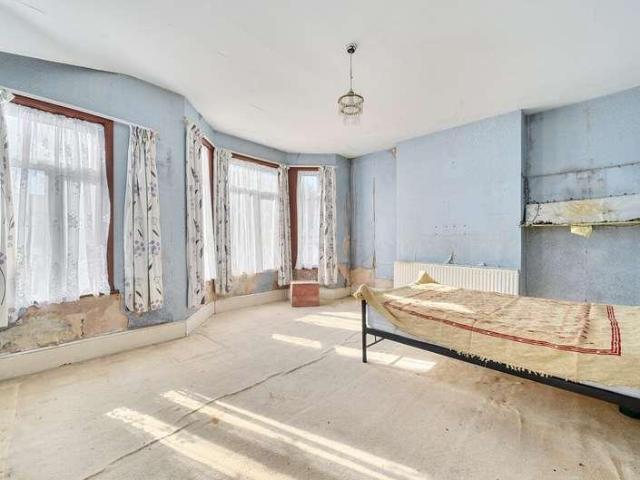 House for sale in London Borough of Newham, Greater London