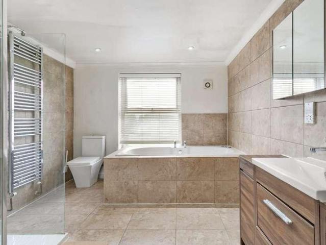 House for sale in Noel Park, Greater London