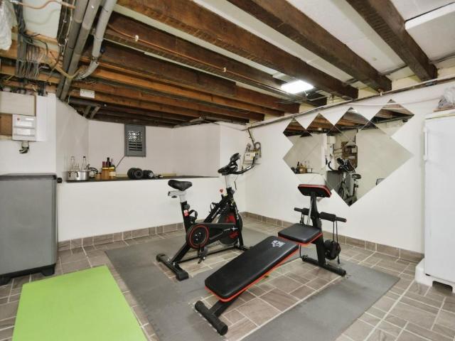 House for sale in Sheffield, Hangingwater