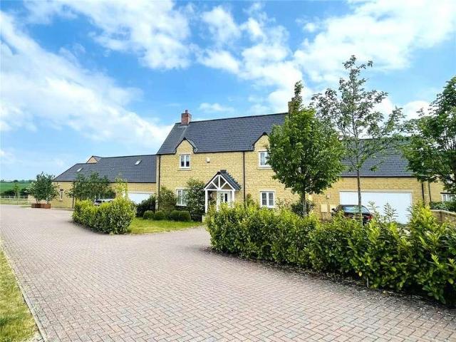 House for sale in Black Bourton, Oxfordshire