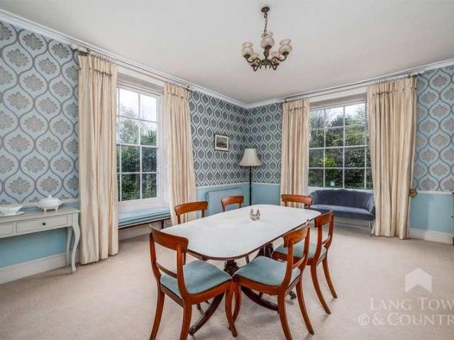 House for sale in Mount Wise