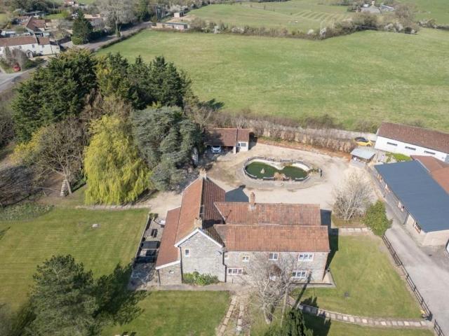 House for sale in Wick and Abson, Siston