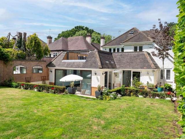 House for sale in Cannon Park, West Midlands