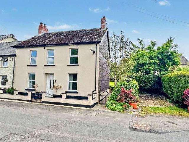 House for sale in Llanwrtyd Wells, Wales