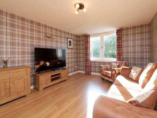 House for sale in Baxter Park, Dundee