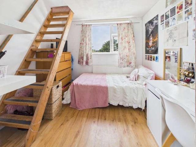 House for sale in Kingston Buci, Fishersgate