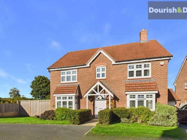 House for sale in Chorlton Lane, Cheshire