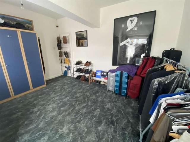 House for sale in Dagenham, Greater London