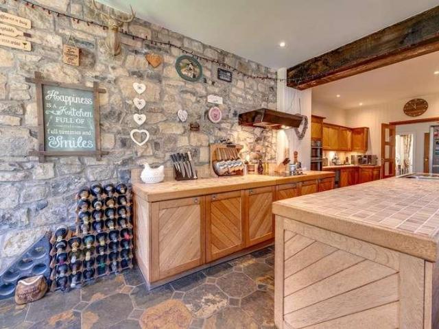 House for sale in Peterston-super-ely, Wales