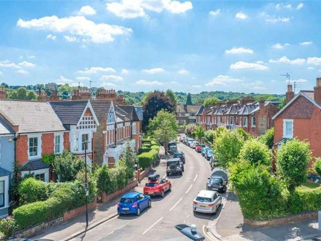 House for sale in Crouch End, Greater London