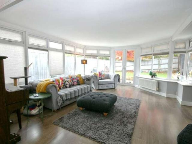 House for sale in Horspath, Berrick Salome