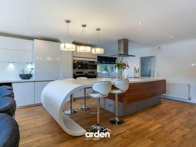 House for sale in Bromsgrove, Worcestershire