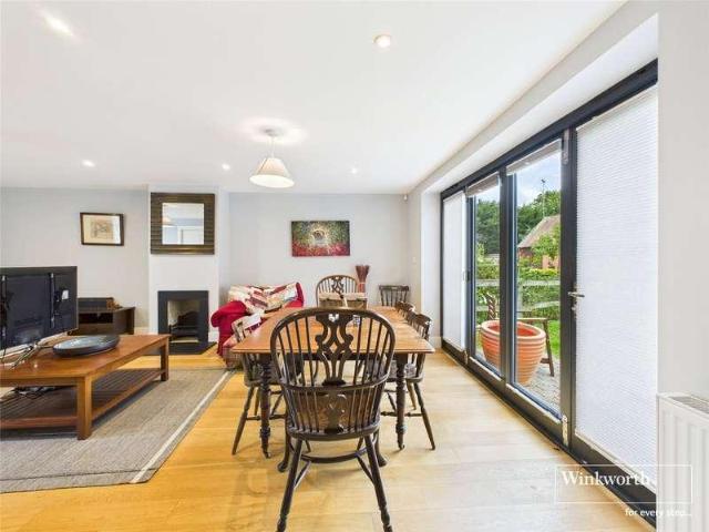 House for sale in Burghfield, West Berkshire