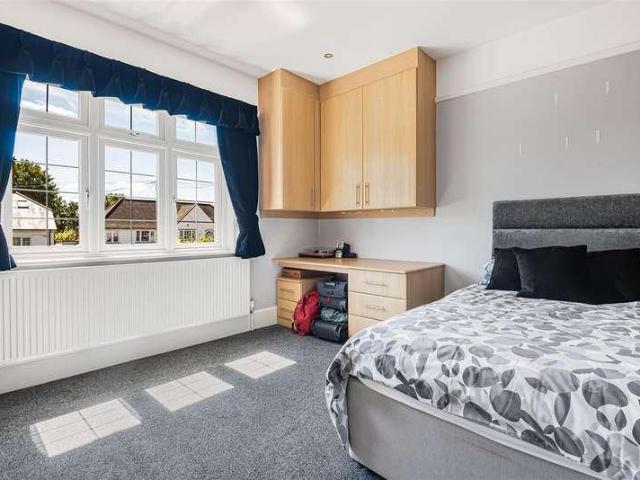 House for sale in Radlett, Hertfordshire