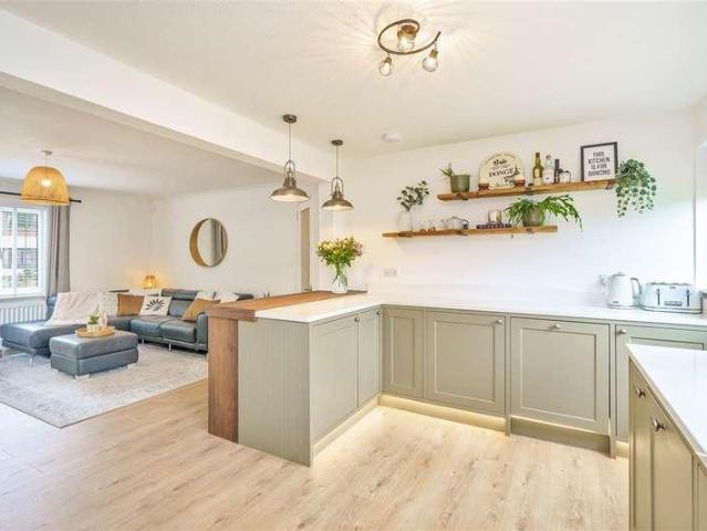 House for sale in Bellsquarry, Dedridge