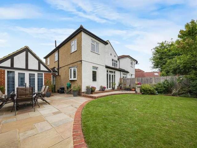 House for sale in Beckenham, Upper Elmers End