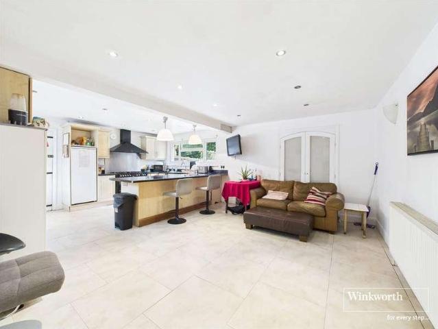 House for sale in Greater London