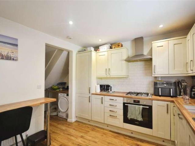 House for sale in Felixstowe, Eastbridge