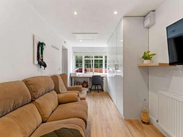 House for sale in Runcorn, Cheshire