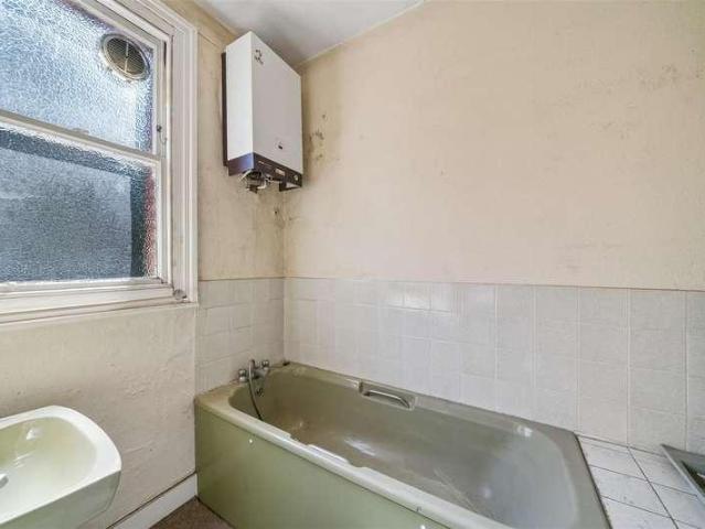 House for sale in London Borough of Ealing, Greater London