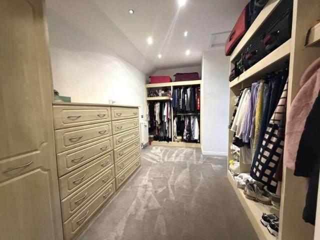 House for sale in Park Lane, Bury