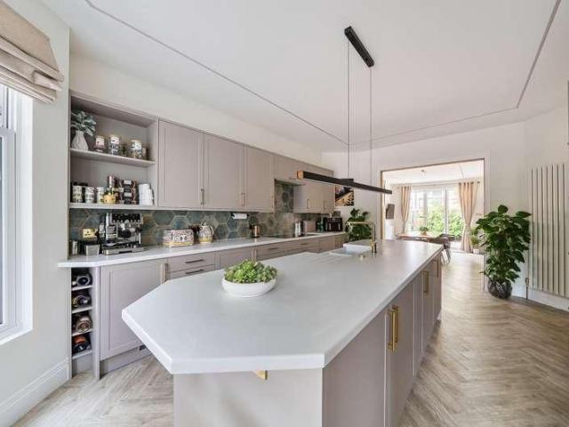 House for sale in Bognor Regis, Arun