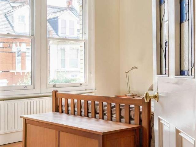 House for sale in St Margarets, Greater London