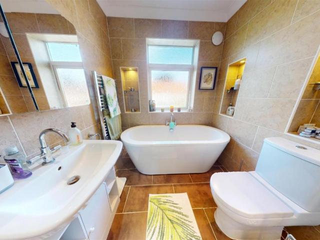 House for sale in New York, Monkseaton