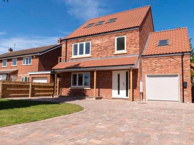 House for sale in Costhorpe, East Midlands